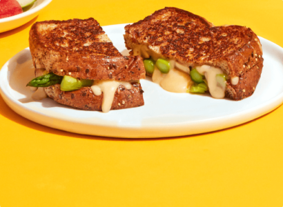 Grilled Cheese with Asparagus and Mushrooms