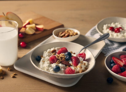Toasted Granola & Berries Cottage Cheese 