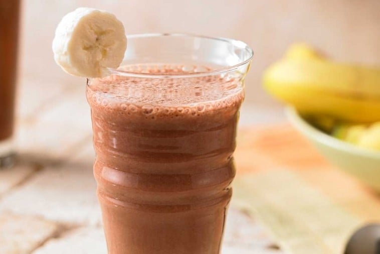 Lait frappé à la banane et au chocolat noir